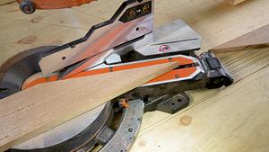 t-9701839606-a18fsmsb2540-aeg-2x18v-36v-fusion-254mm-dual-bevel-sliding-mitre-saw-bunnings.mp4